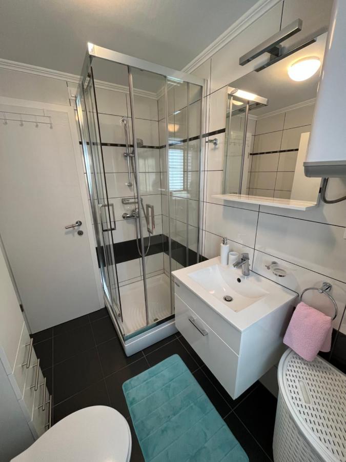 Apartmani Marina Crikvenica Bagian luar foto